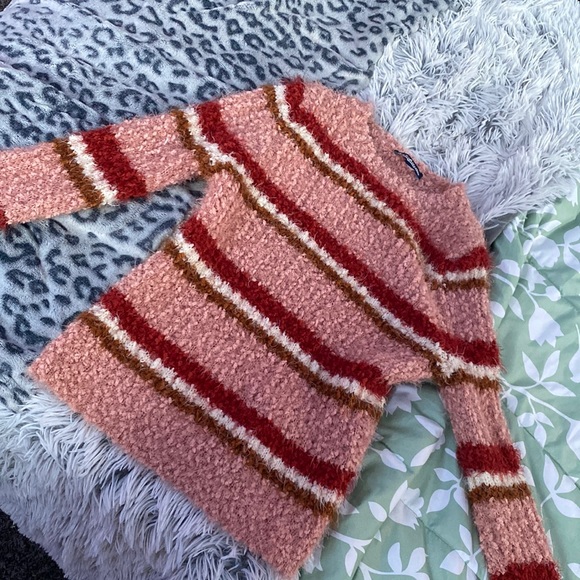 striped sweater - Picture 1 of 1